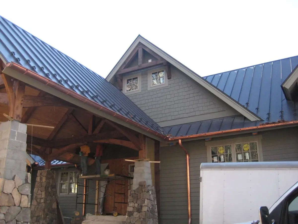 Craftsman Roofing team delivering quality roofing work in Star Cross